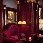 Maison Athénée 4*