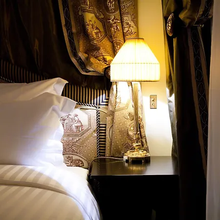 Maison Athenee Hotel 4*