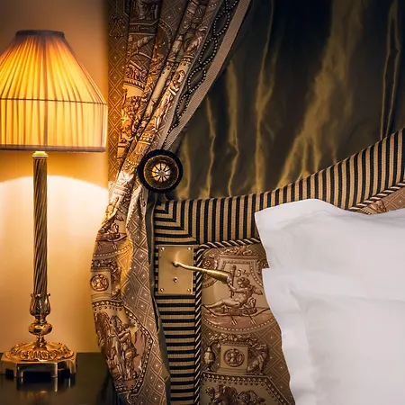 Maison Athenee Hotel Paris