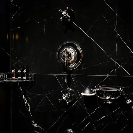 Maison Athenee ホテル