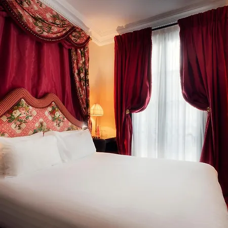 Maison Athenee 4* Paris