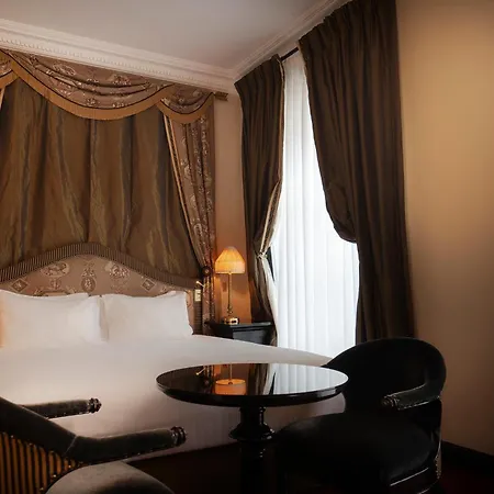 Hotel Maison Athenee 4*