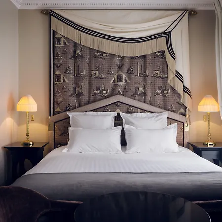 Maison Athenee 4*