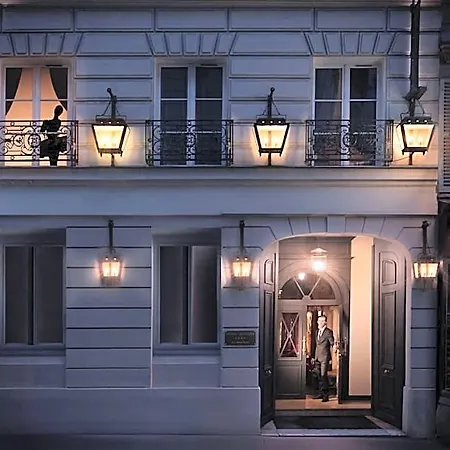 Maison Athenee מלון 4*