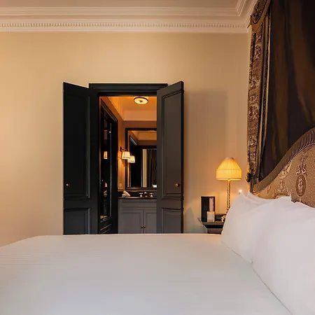Hotell Maison Athenee 4*
