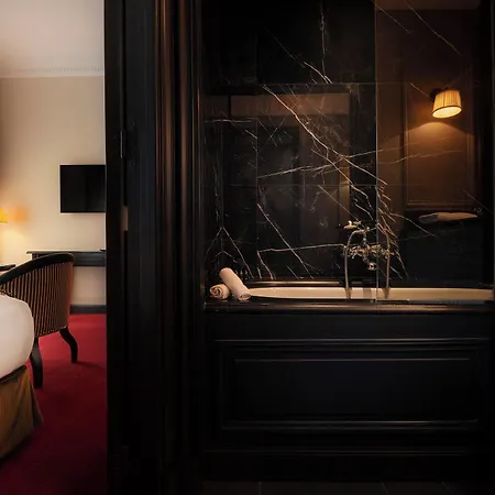 Hotell Maison Athenee 4*