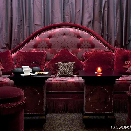 Hotel Maison Athénée