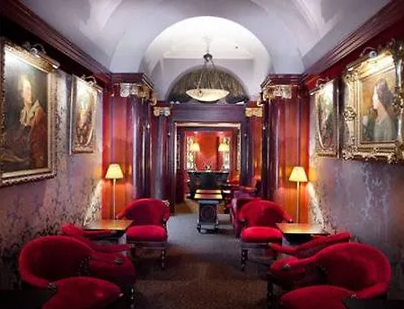 Maison Athenee ホテル パリ