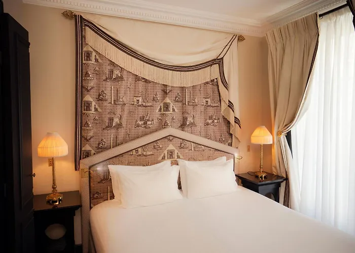 Hotel Maison Athenee Paris