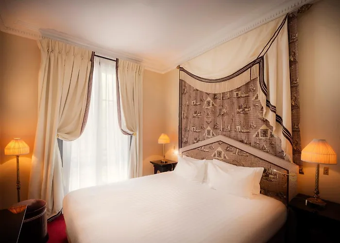 Maison Athenee 4*
