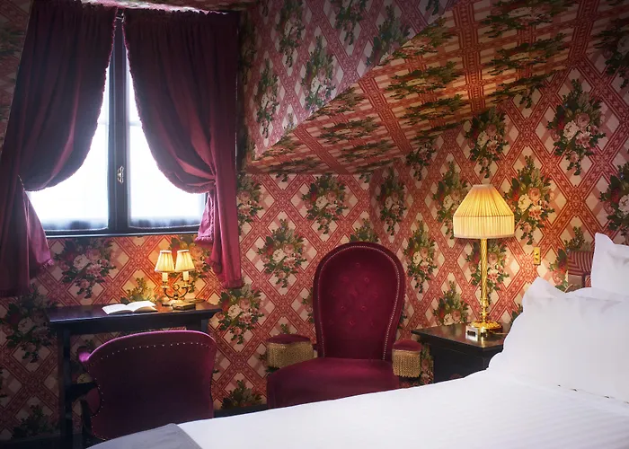 Hotel Maison Athenee 4*