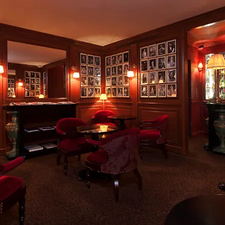 Maison Athénée Hotel